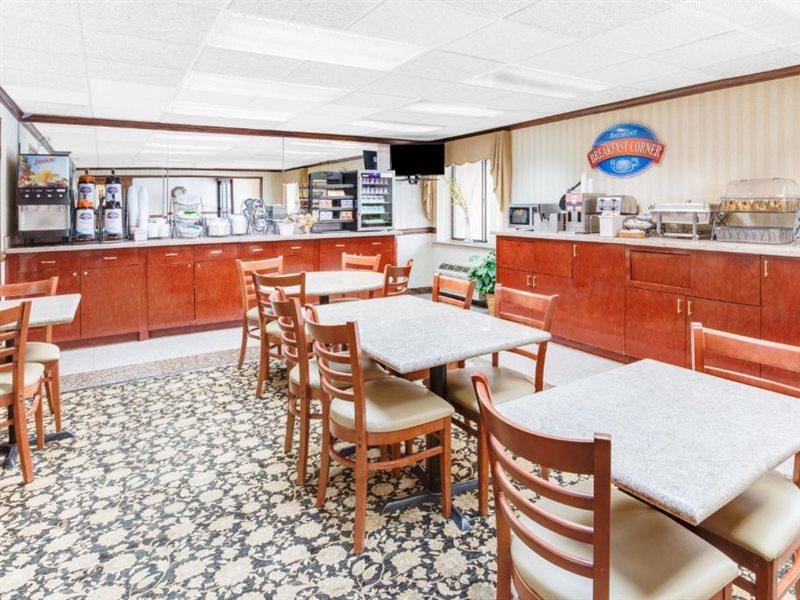 Baymont By Wyndham Kalamazoo West מראה חיצוני תמונה