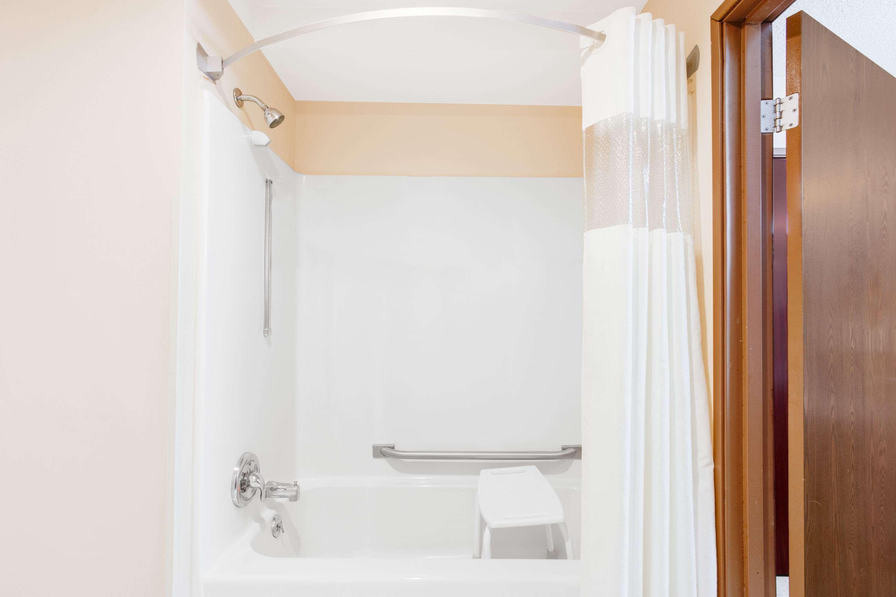 Baymont By Wyndham Kalamazoo West מראה חיצוני תמונה