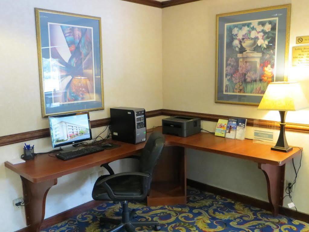 Baymont By Wyndham Kalamazoo West מראה חיצוני תמונה